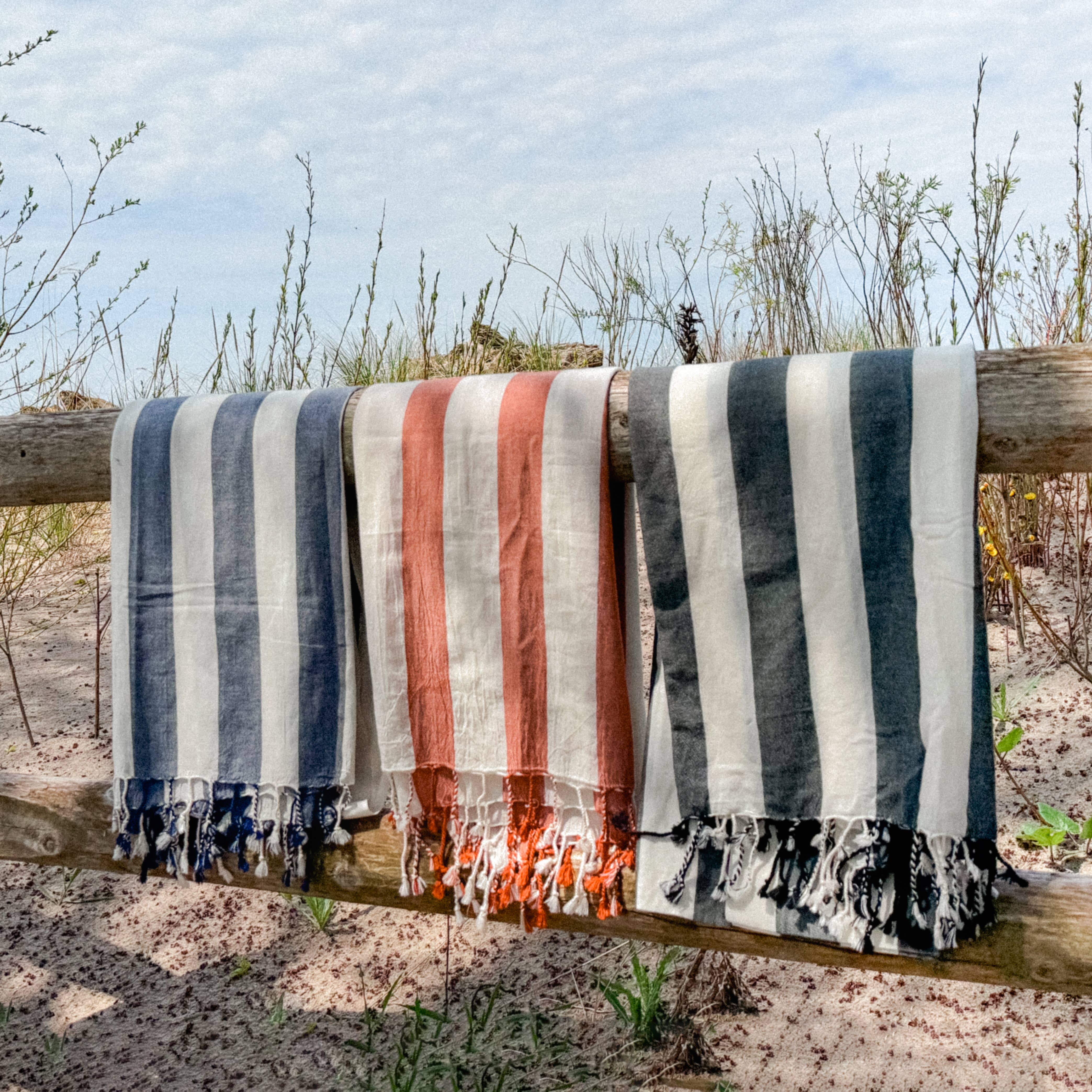 301 Collective Moa Beach Towel - Thumbnail 2